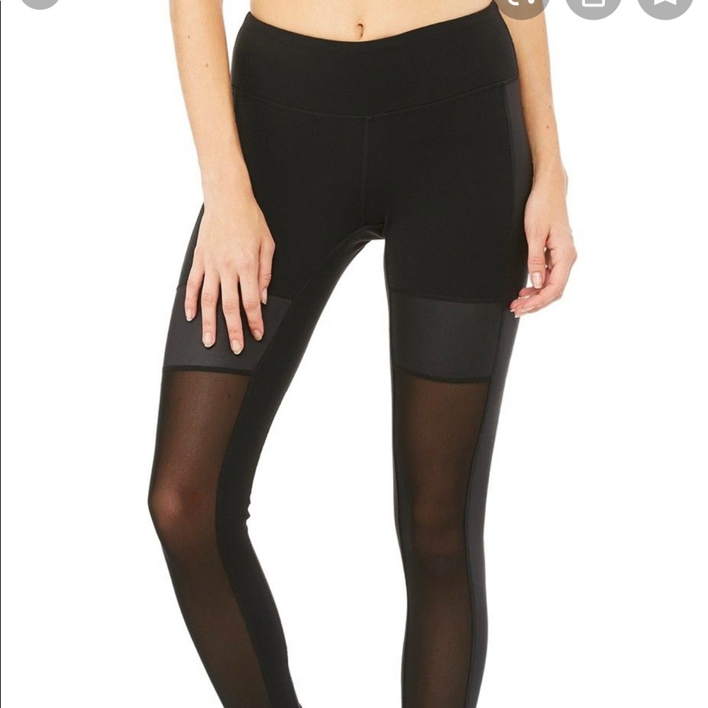 ALO yoga lean motto leggings